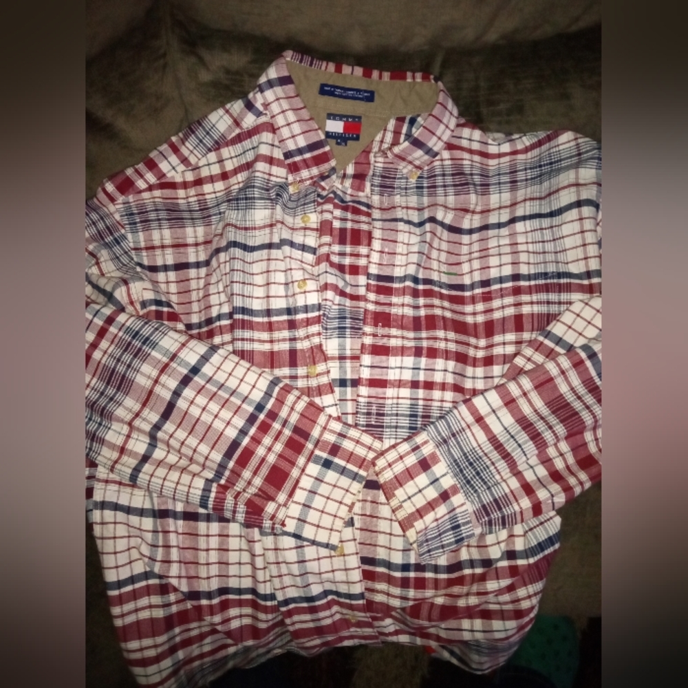 Tommy Hilfiger in super Cond/XL like new